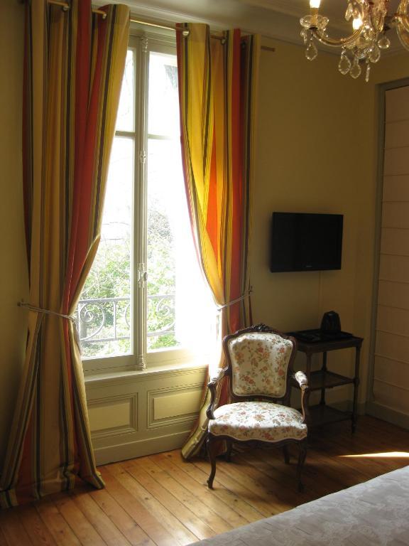 Chateau De Launay Méry-Corbon 部屋 写真