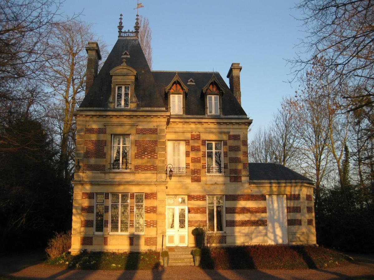 Chateau De Launay Méry-Corbon エクステリア 写真